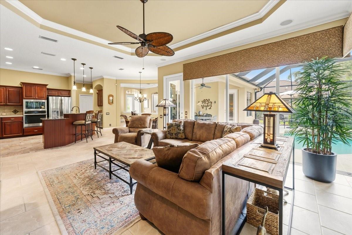 6914 TREYMORE CT, SARASOTA, FL, 34243