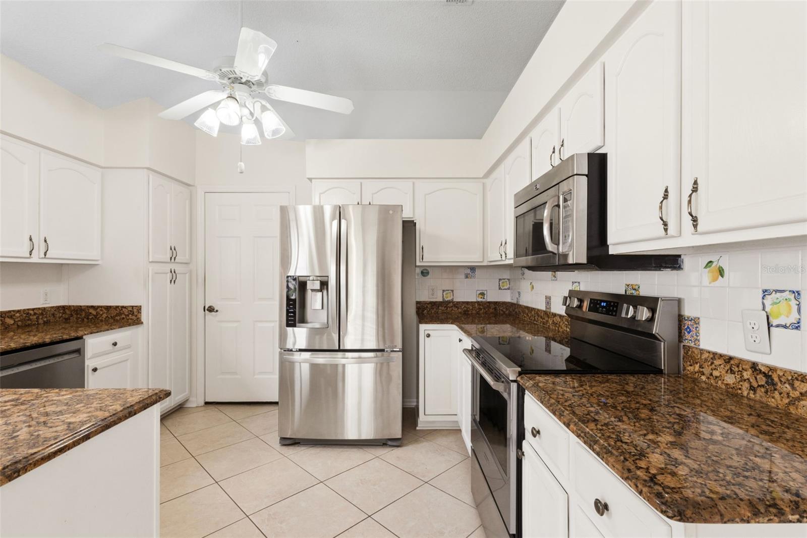 720 SAN MARINO DR, THE VILLAGES, FL, 32159