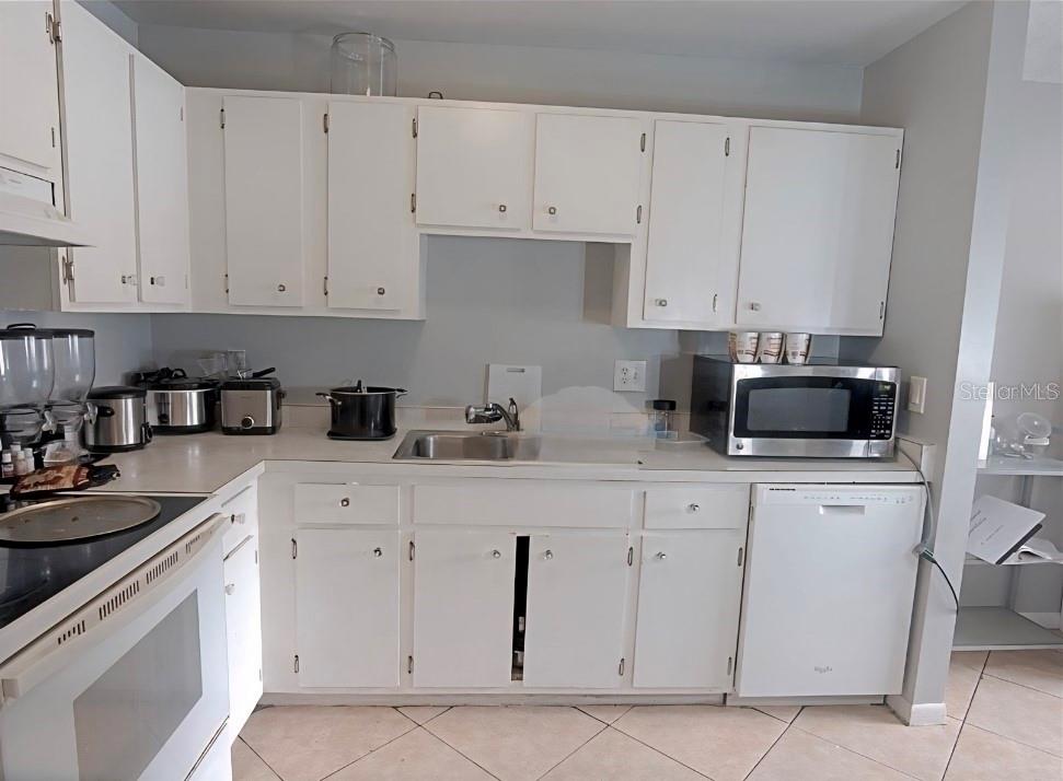 5125 PICADILLY CIRCUS CT #3, ORLANDO, FL, 32839