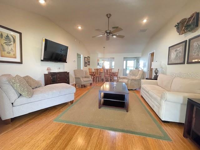 1620 LYNCHBURG LOOP, THE VILLAGES, FL, 32162