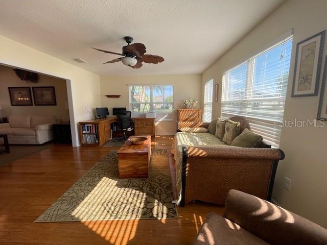 1620 LYNCHBURG LOOP, THE VILLAGES, FL, 32162