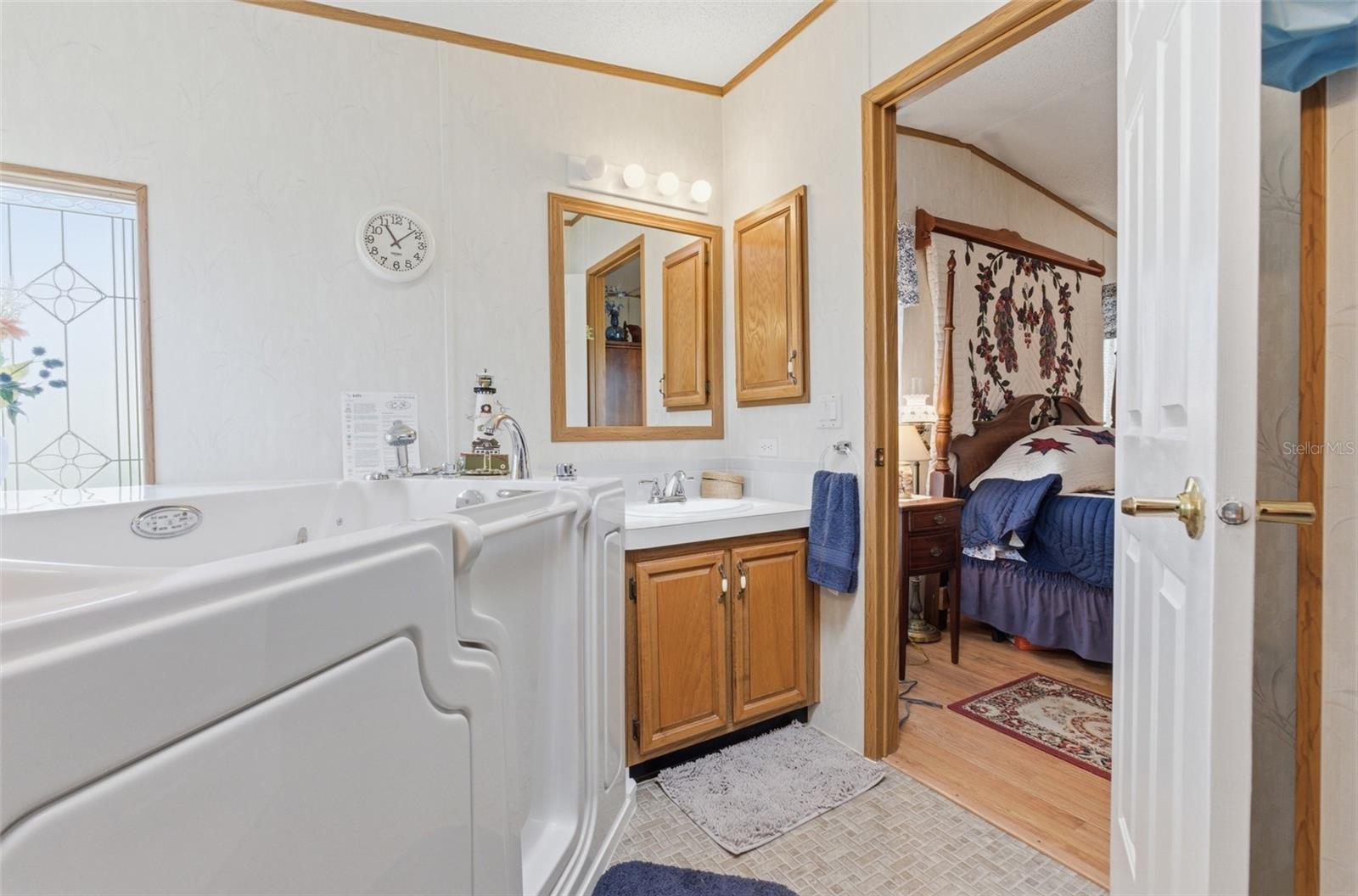 456 SANTA FE ROAD, TAVARES, FL, 32778