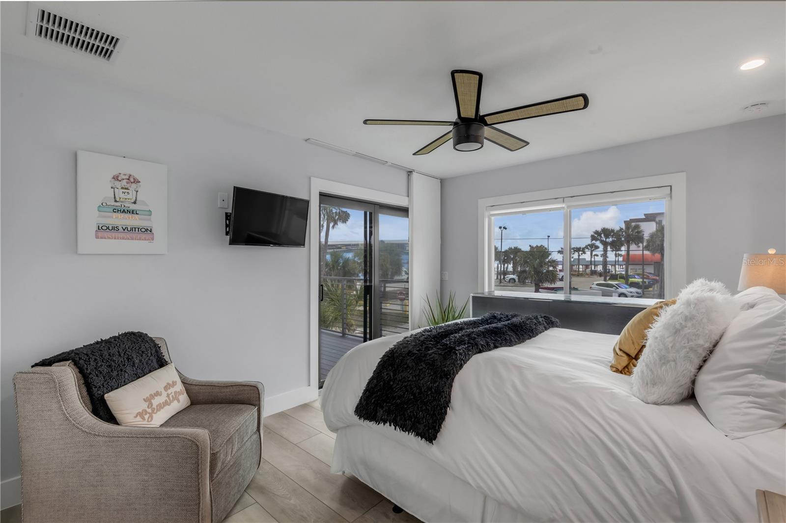 202 S ATLANTIC AVE, NEW SMYRNA BEACH, FL, 32169