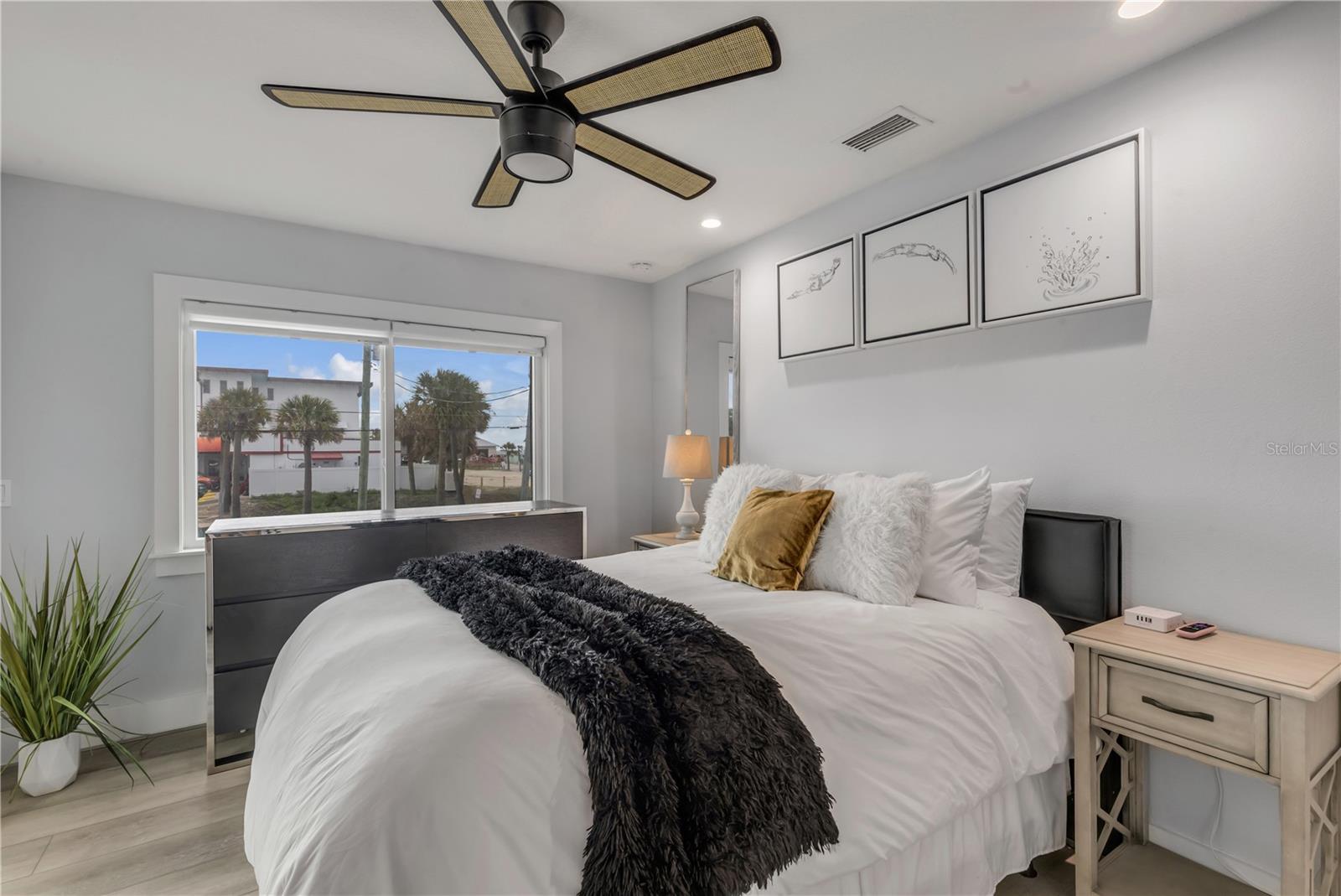 202 S ATLANTIC AVE, NEW SMYRNA BEACH, FL, 32169