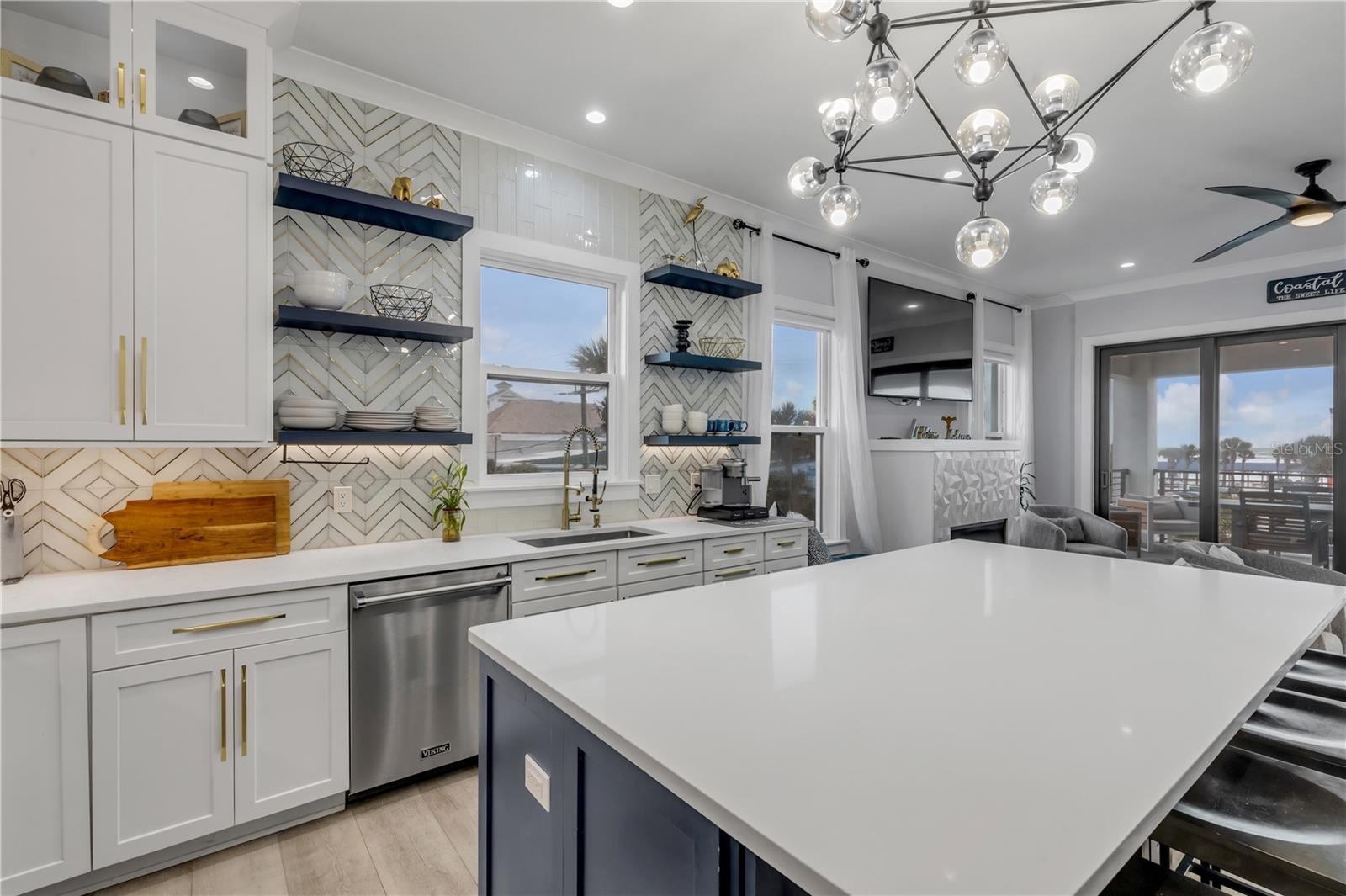 202 S ATLANTIC AVE, NEW SMYRNA BEACH, FL, 32169