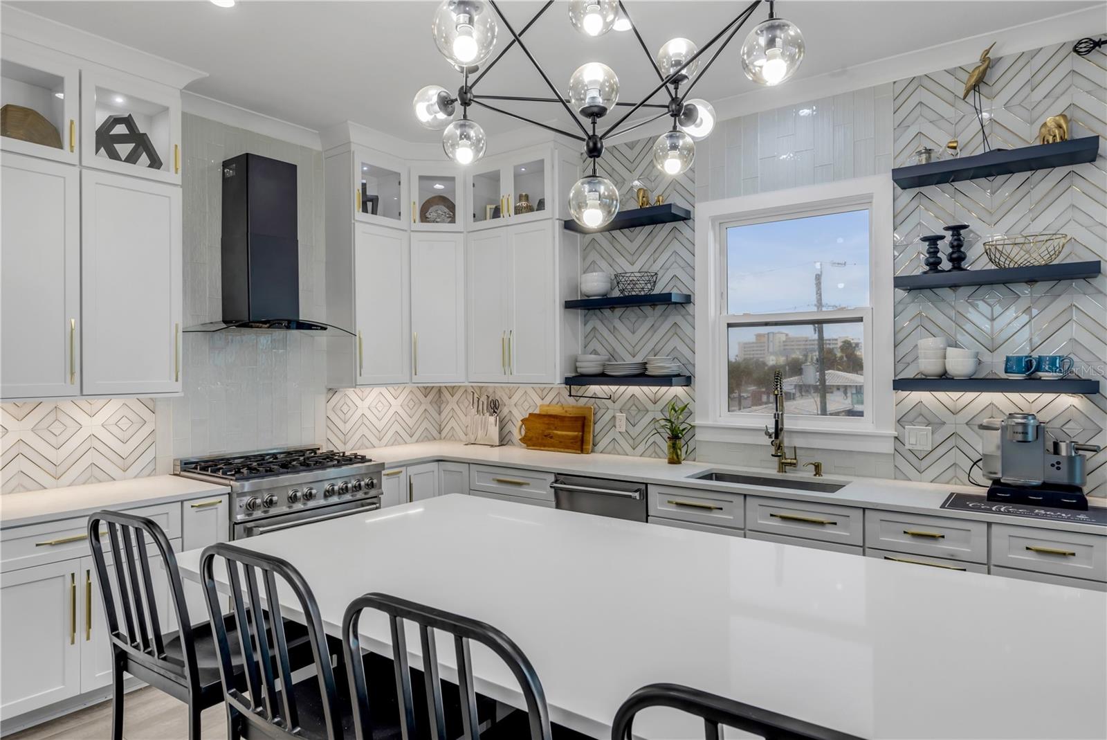 202 S ATLANTIC AVE, NEW SMYRNA BEACH, FL, 32169