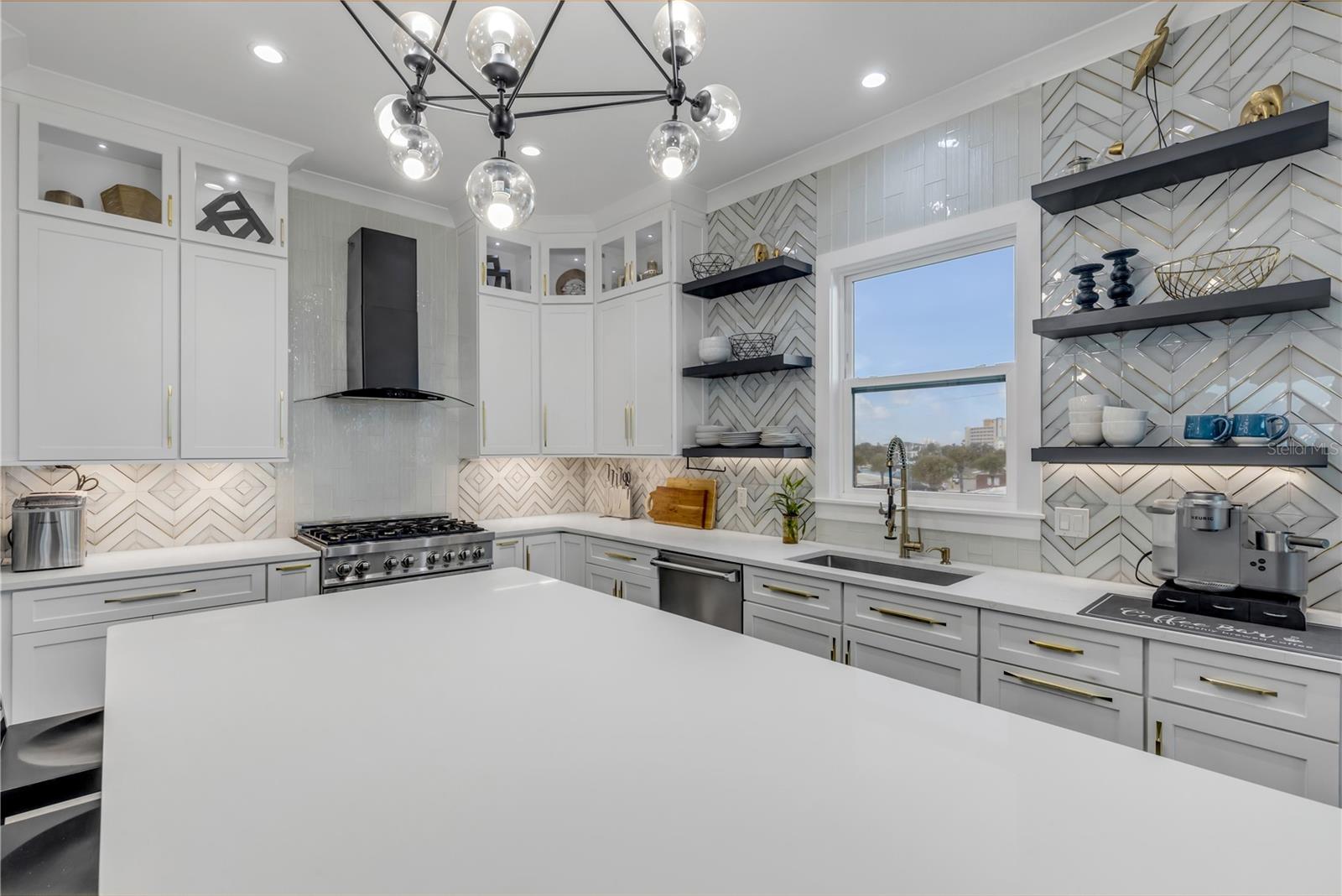 202 S ATLANTIC AVE, NEW SMYRNA BEACH, FL, 32169