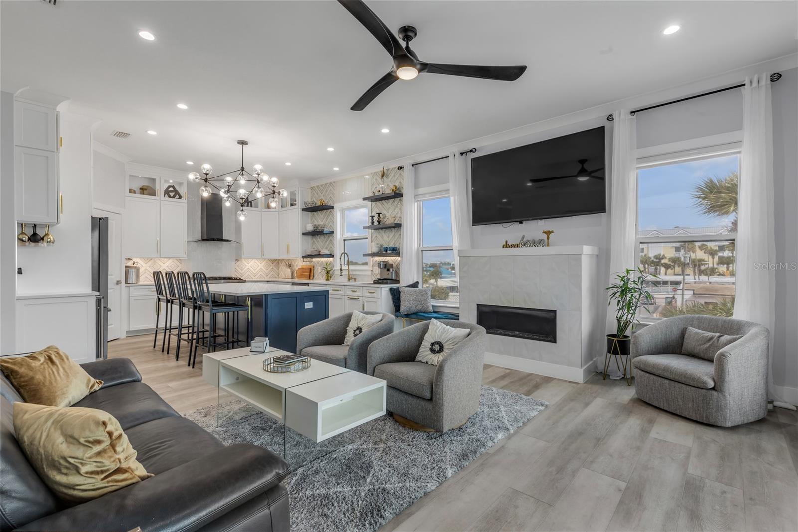 202 S ATLANTIC AVE, NEW SMYRNA BEACH, FL, 32169