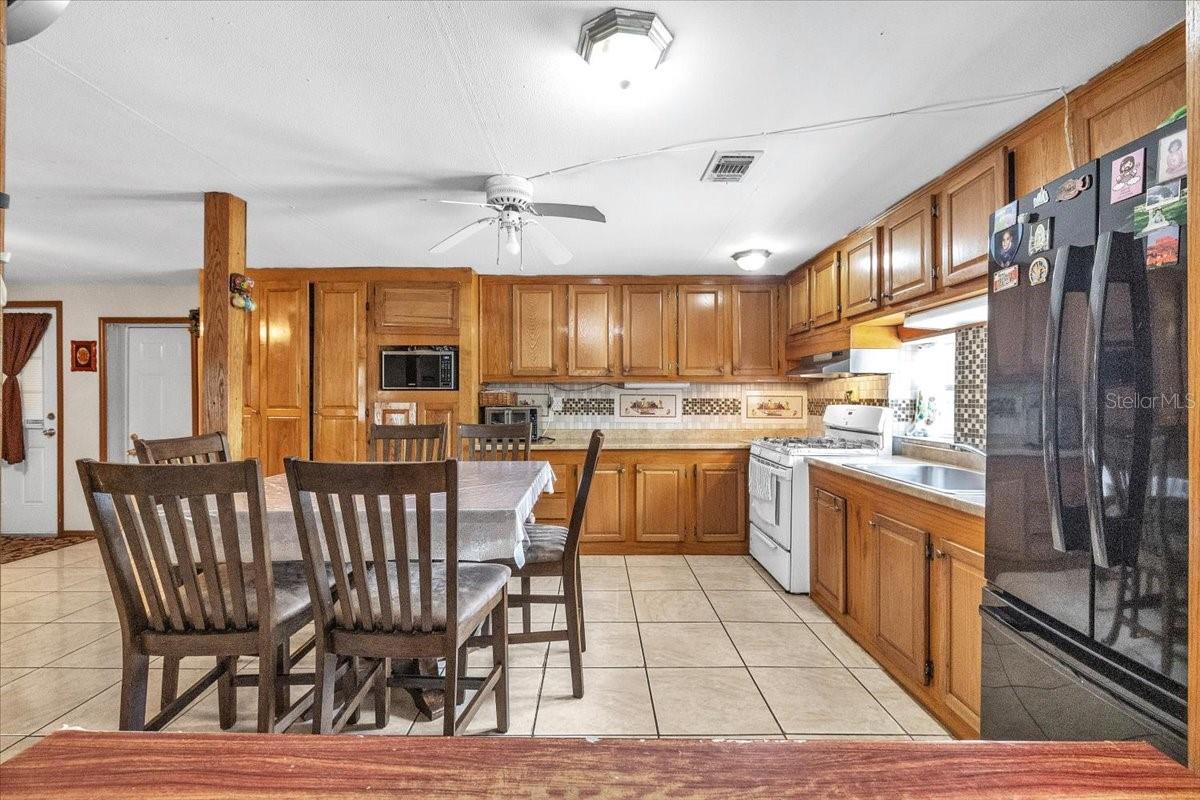 1326 NE FORREST AVE, ARCADIA, FL, 34266