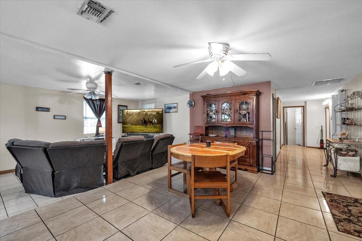 1326 NE FORREST AVE, ARCADIA, FL, 34266