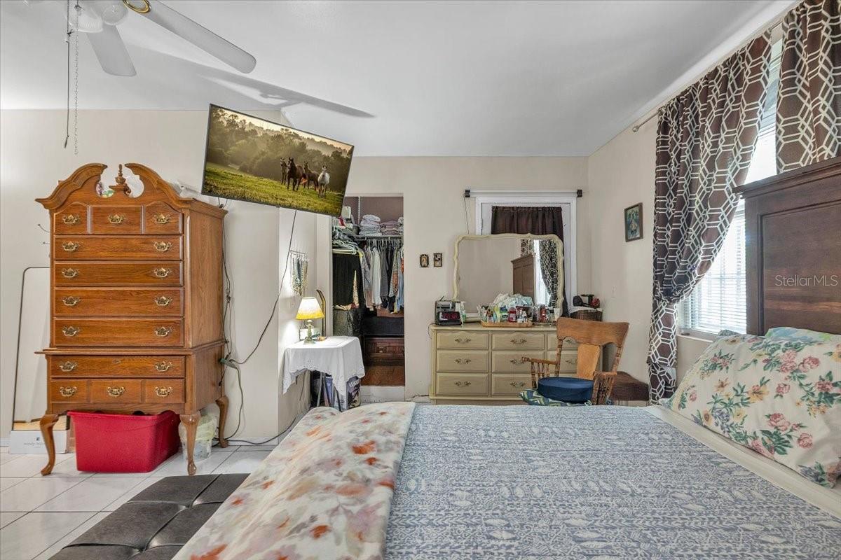 1326 NE FORREST AVE, ARCADIA, FL, 34266