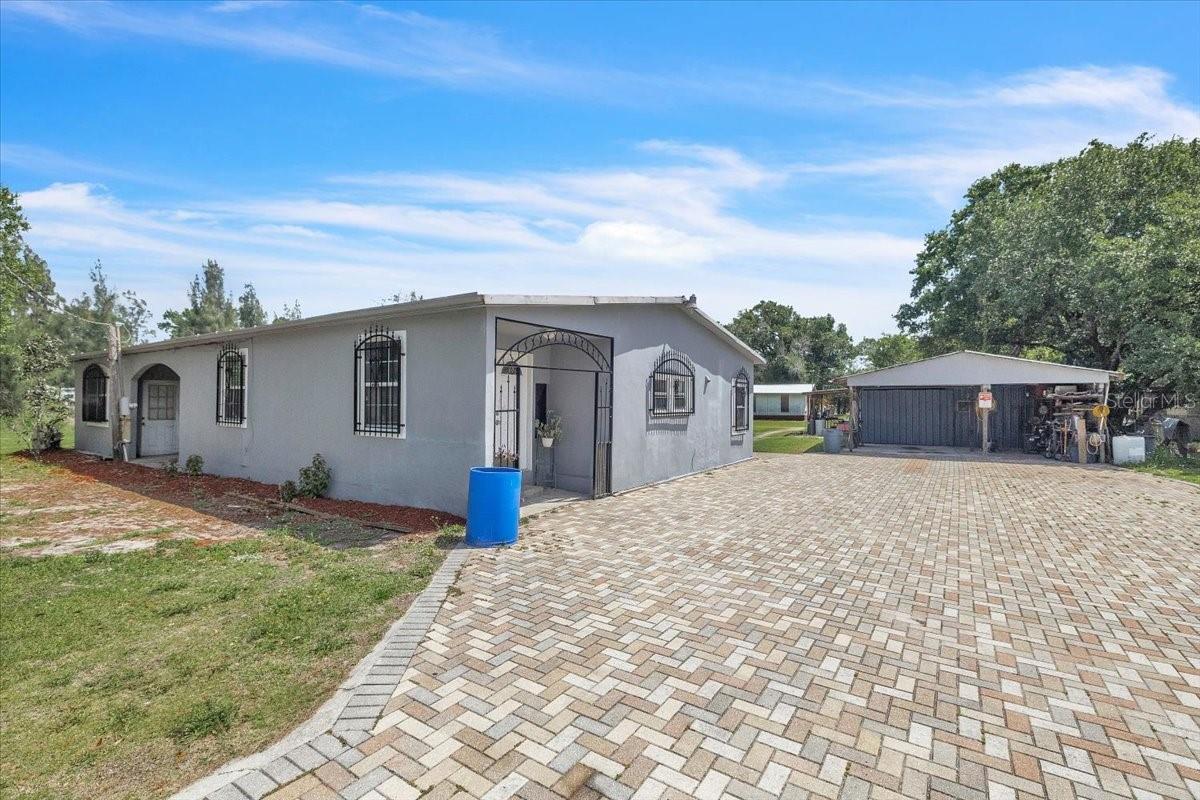 1326 NE FORREST AVE, ARCADIA, FL, 34266