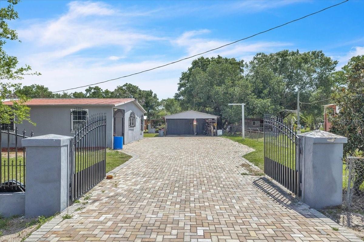 1326 NE FORREST AVE, ARCADIA, FL, 34266