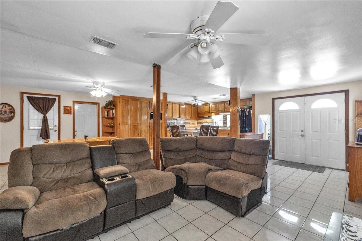 1326 NE FORREST AVE, ARCADIA, FL, 34266