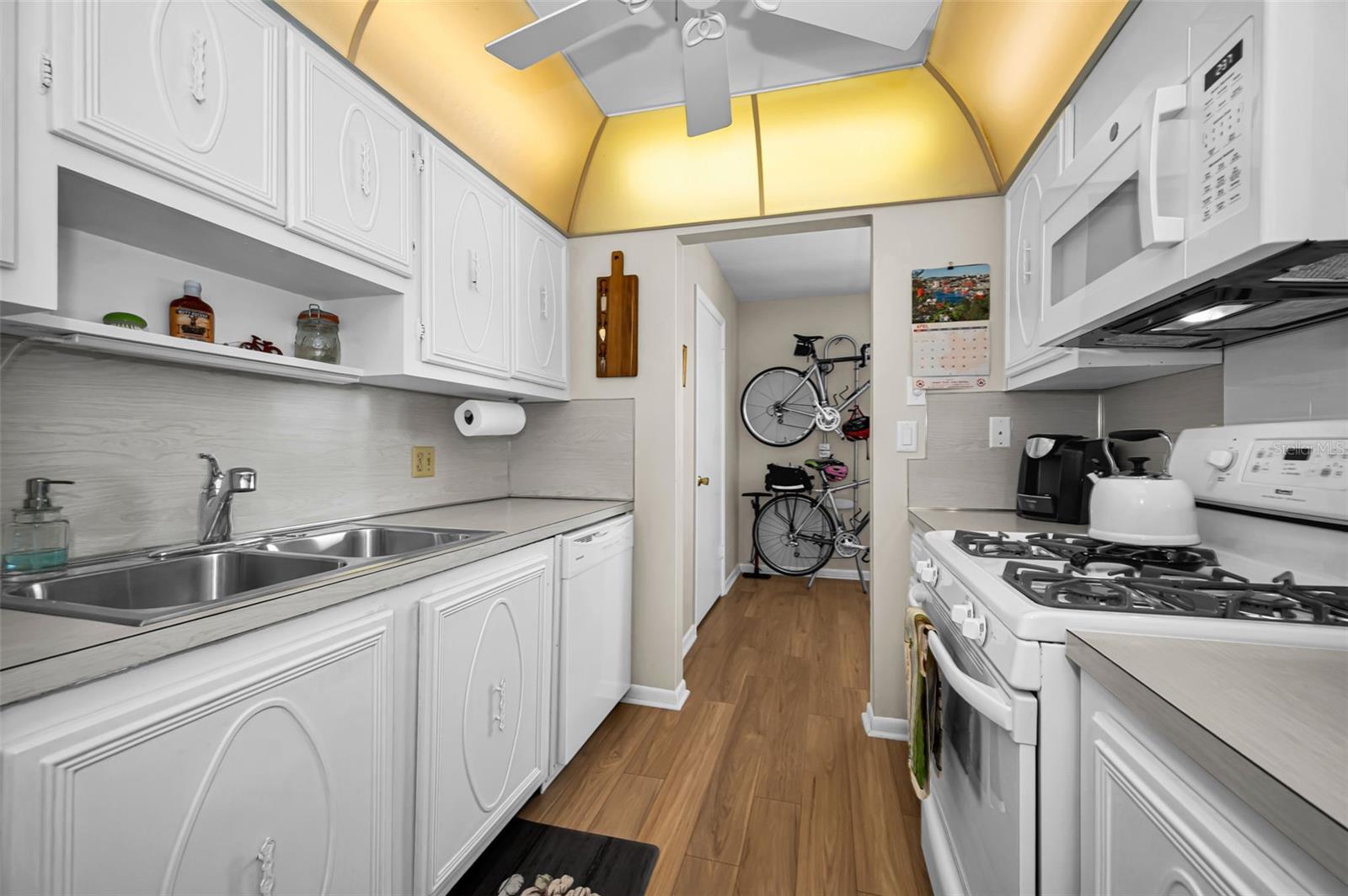 5227 81ST LN N #22, ST PETERSBURG, FL, 33709