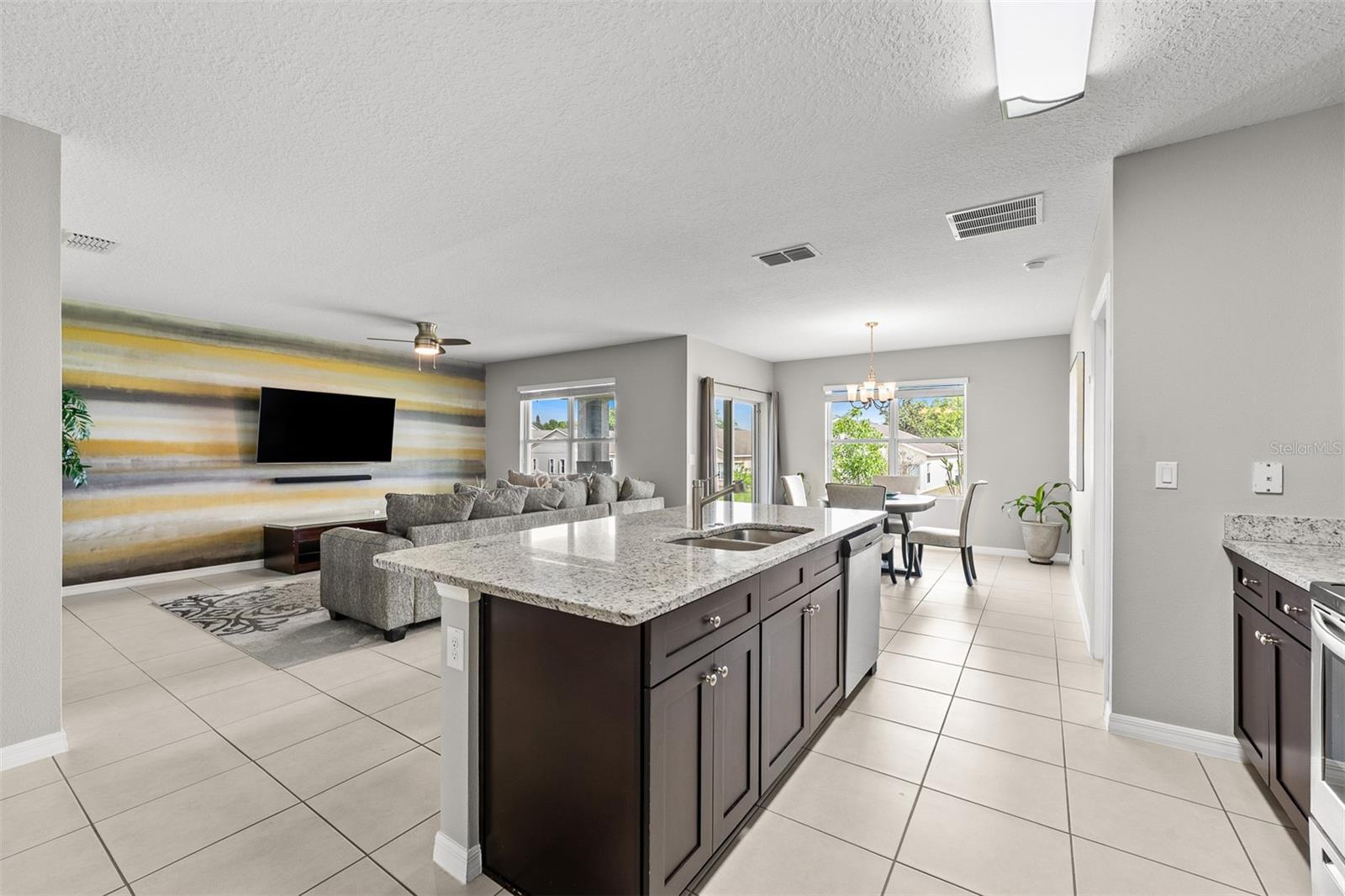 412 ABERDEEN DR, DAVENPORT, FL, 33896