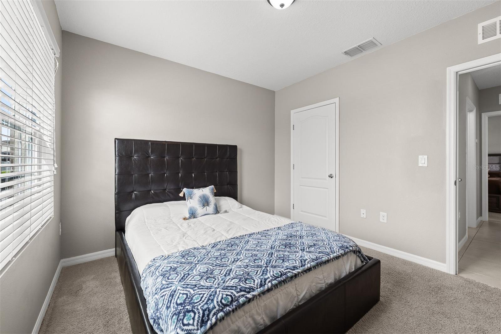412 ABERDEEN DR, DAVENPORT, FL, 33896