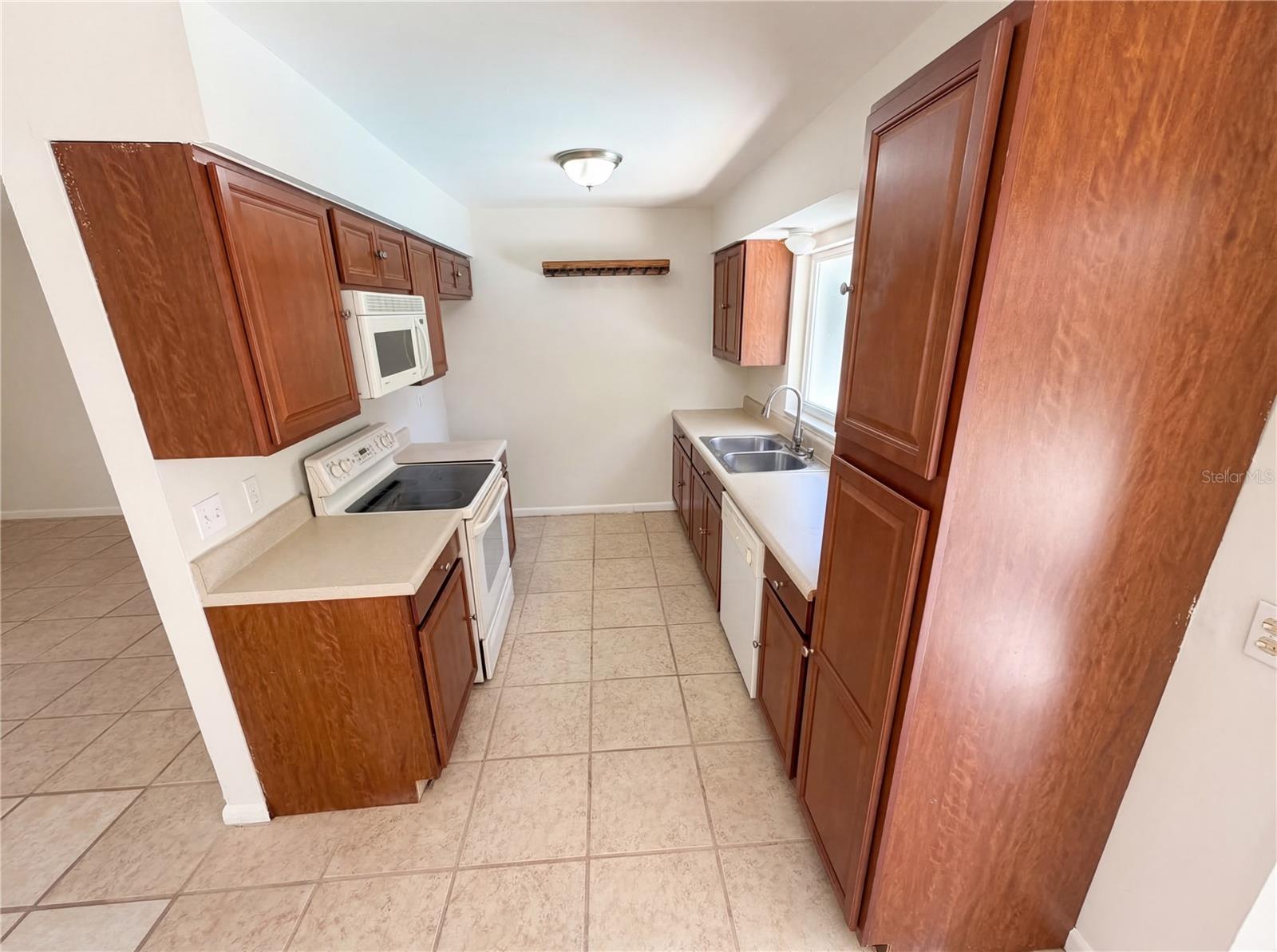 909 WINCHESTER CT, BRANDON, FL, 33510