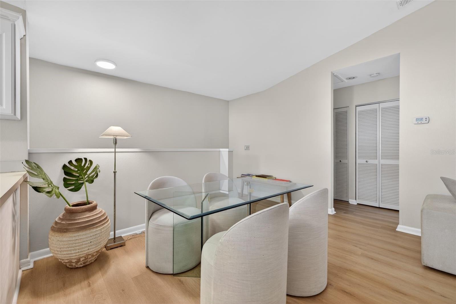 492 SANTA CRUZ PL NE #E, ST PETERSBURG, FL, 33703