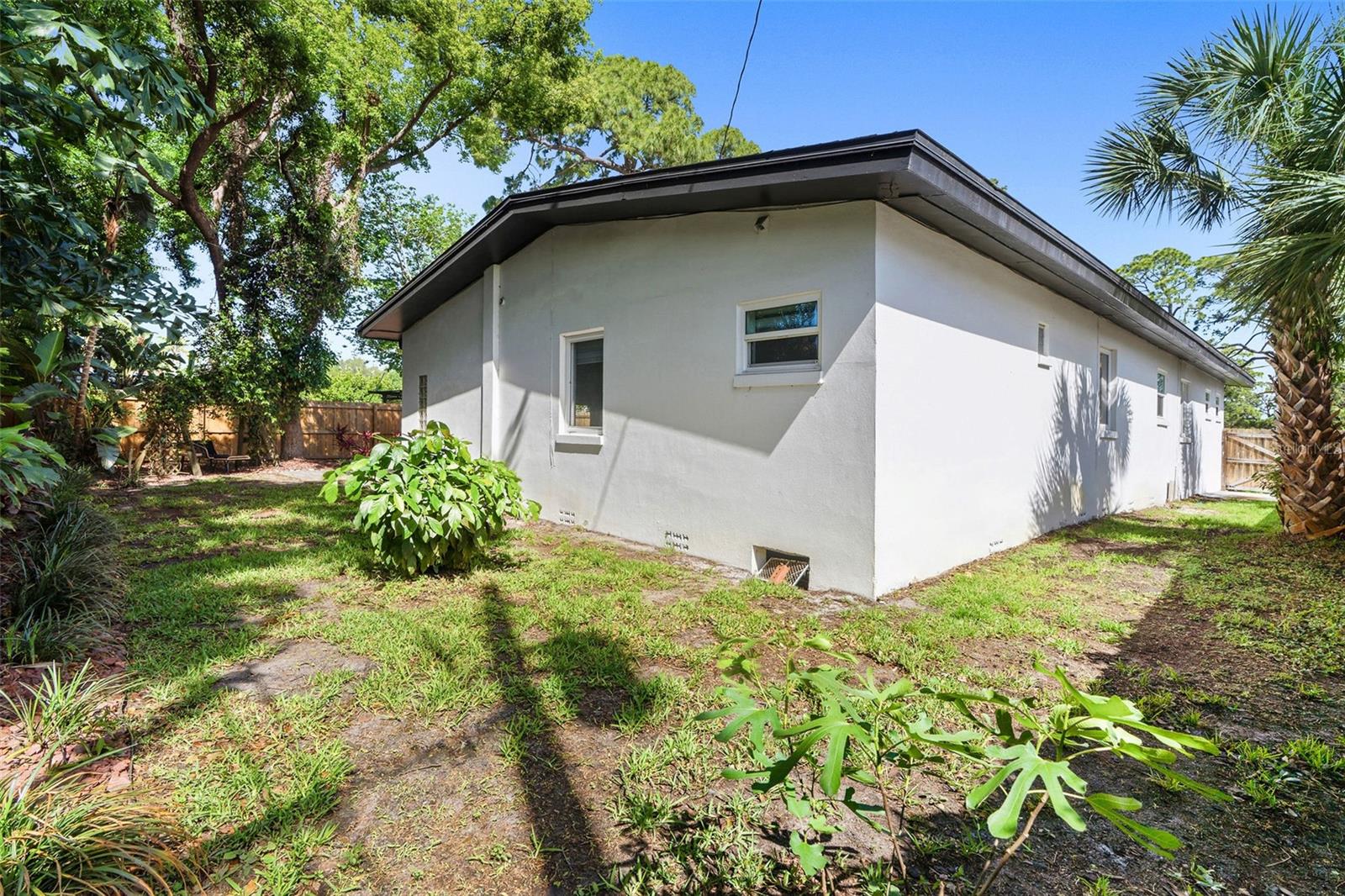 6228 7TH AVE N, ST PETERSBURG, FL, 33710