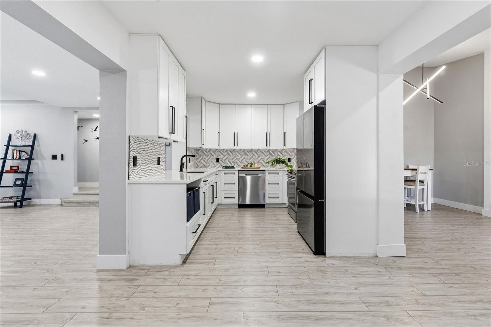 6228 7TH AVE N, ST PETERSBURG, FL, 33710