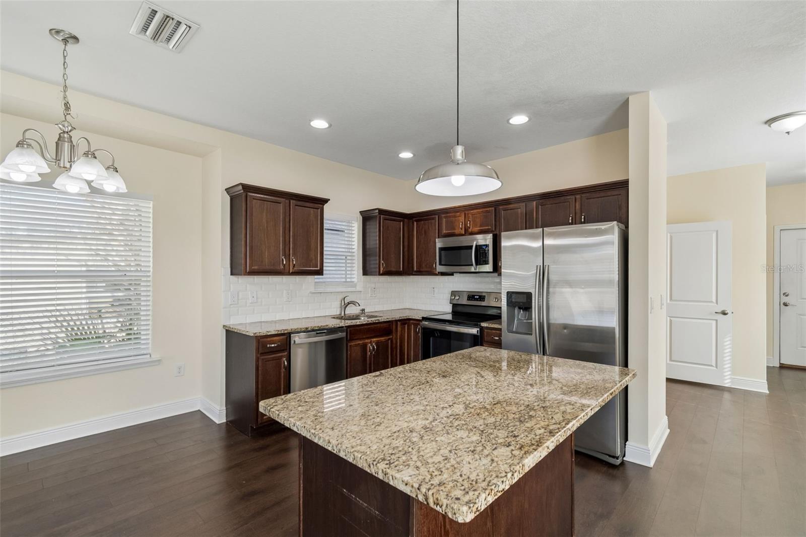 2322 W CHESTNUT ST, TAMPA, FL, 33607