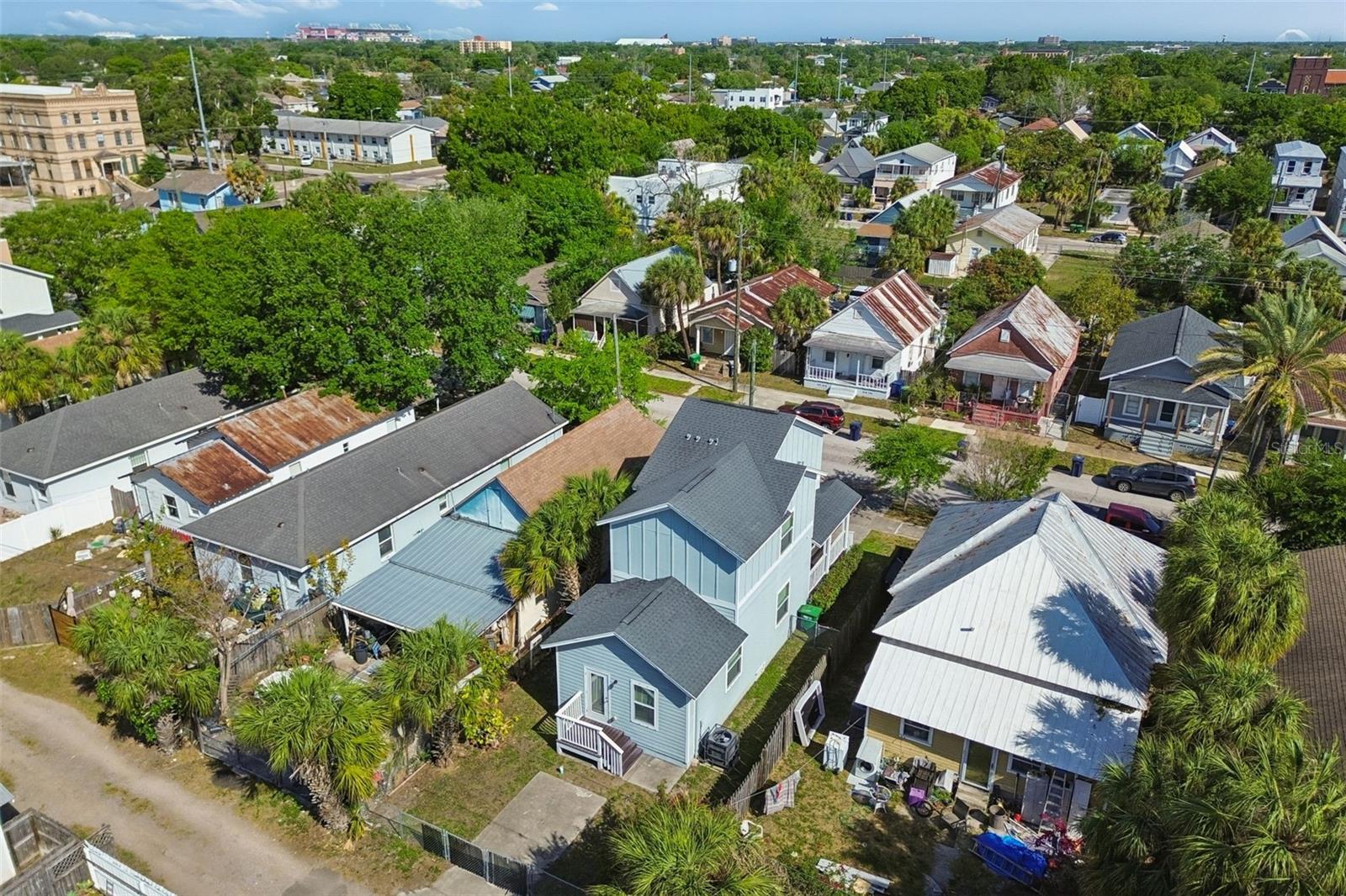2322 W CHESTNUT ST, TAMPA, FL, 33607