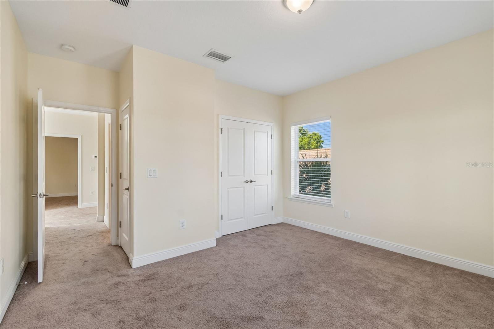 2322 W CHESTNUT ST, TAMPA, FL, 33607