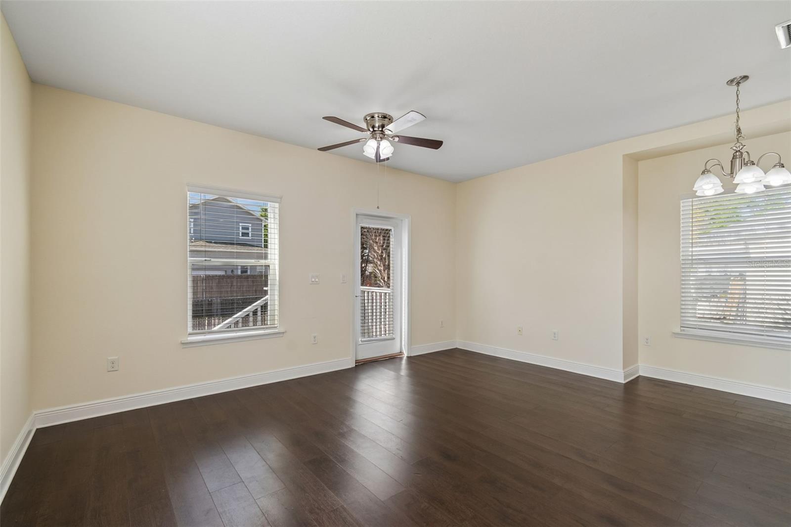 2322 W CHESTNUT ST, TAMPA, FL, 33607
