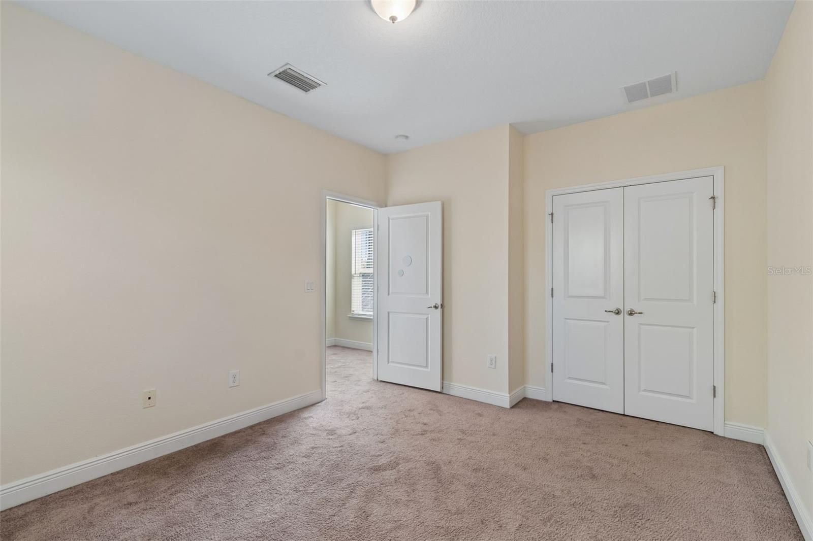 2322 W CHESTNUT ST, TAMPA, FL, 33607