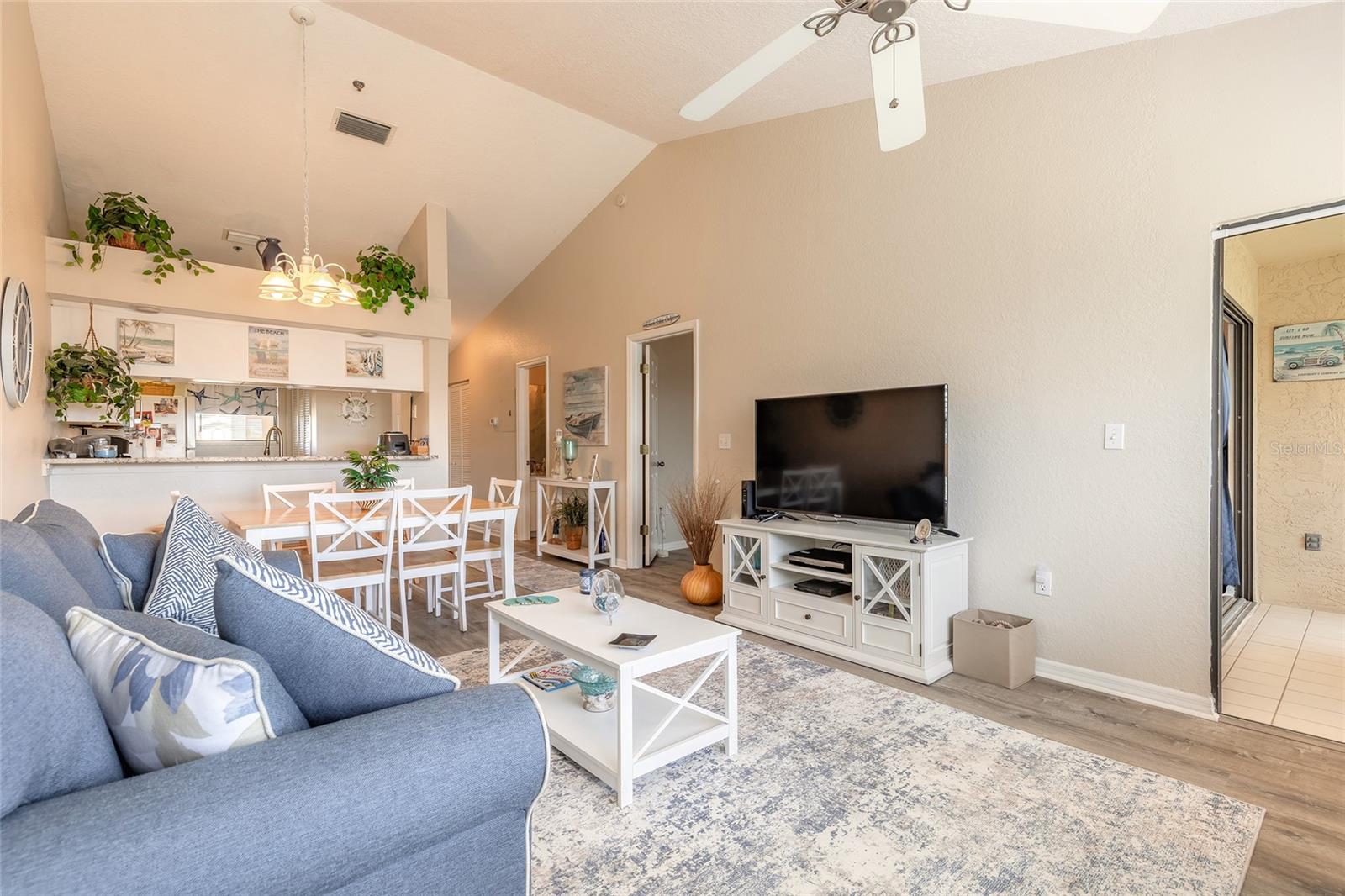 402 BOUCHELLE DR #204, NEW SMYRNA BEACH, FL, 32169