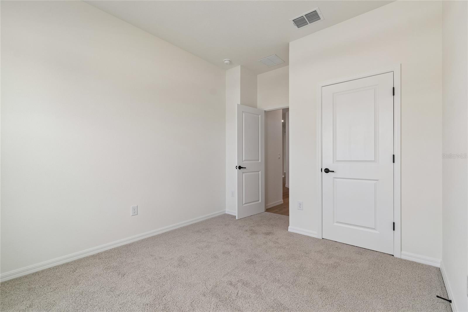 5113 CHAPEL ROW AVE, APOLLO BEACH, FL, 33572