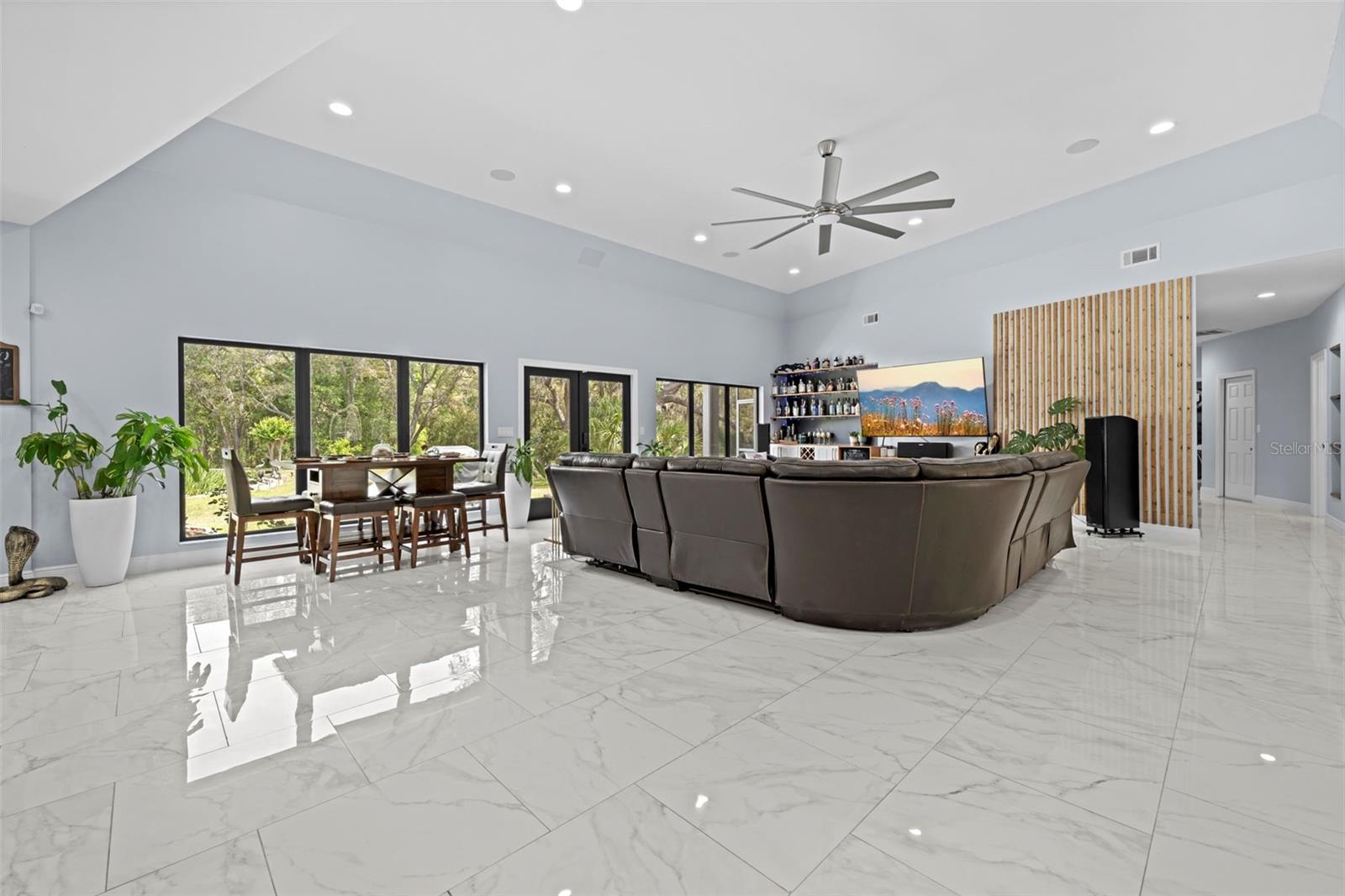 161 W CHASE ST, HERNANDO, FL, 34442