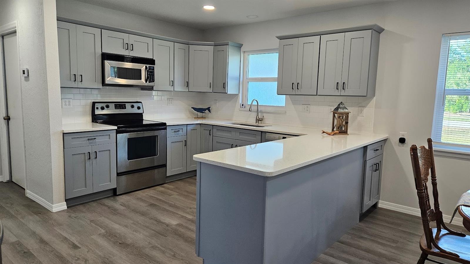 2101 ARROWHEAD AVE, DELTONA, FL, 32725