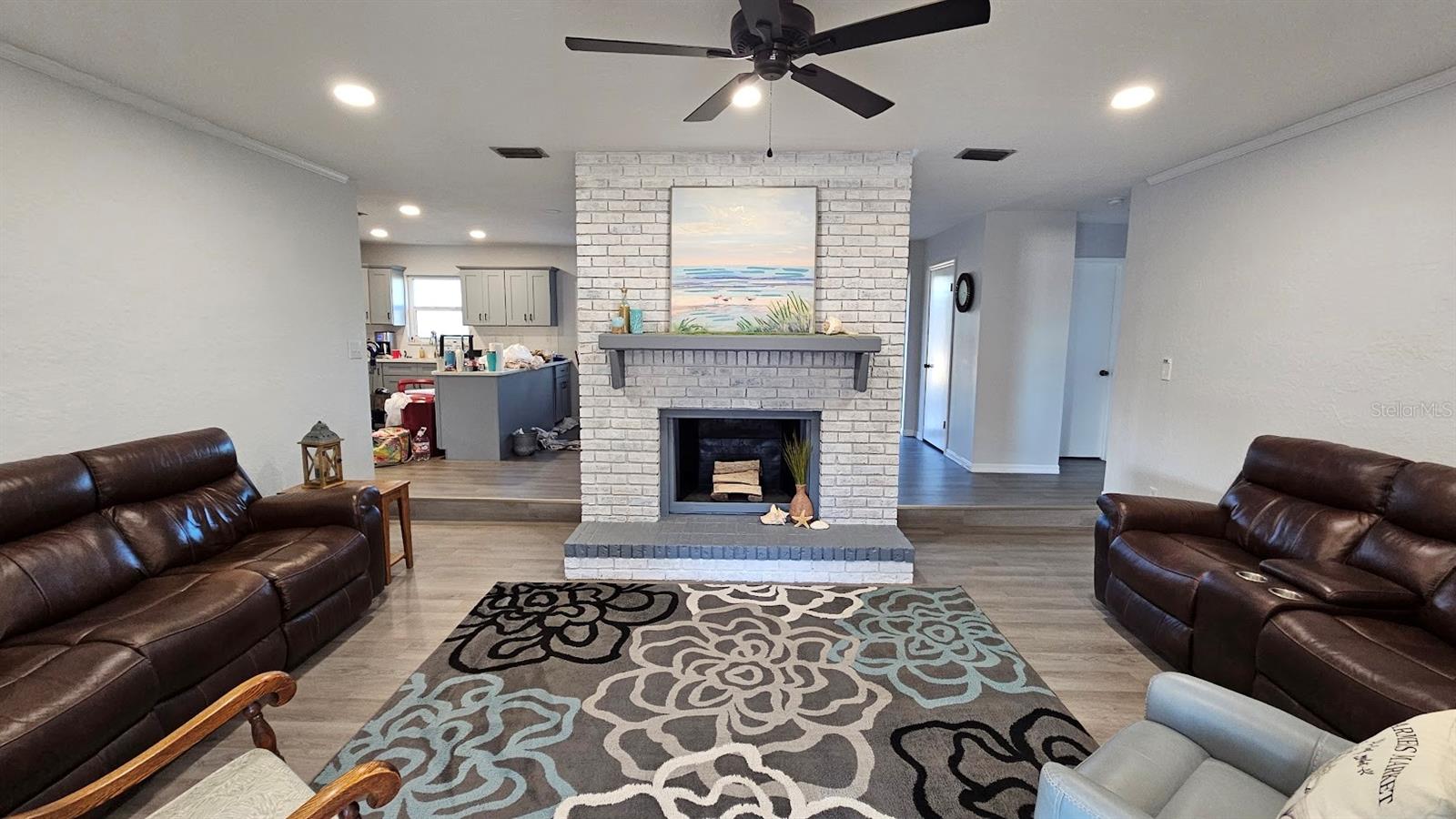 2101 ARROWHEAD AVE, DELTONA, FL, 32725