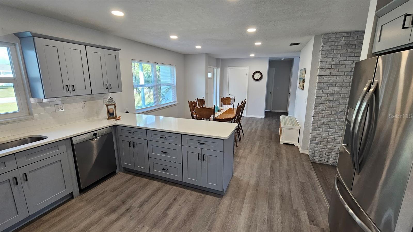 2101 ARROWHEAD AVE, DELTONA, FL, 32725