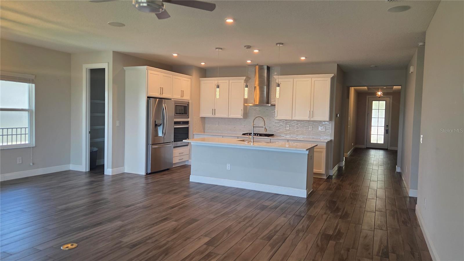 5830 SILVER SUN DR, APOLLO BEACH, FL, 33572