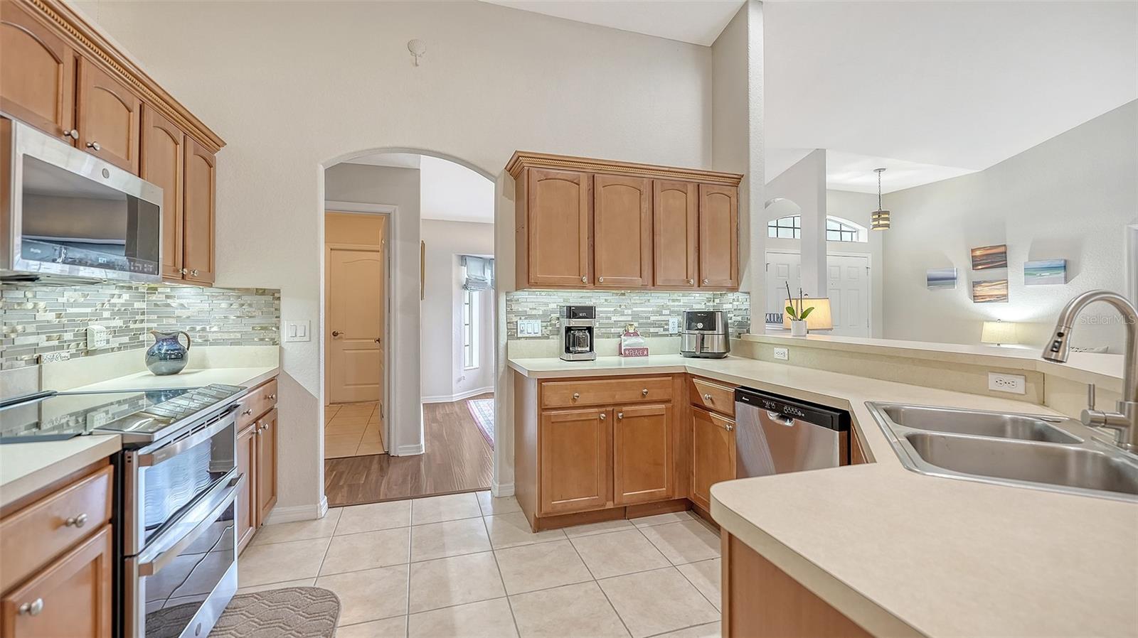 2051 SNOVER AVE, NORTH PORT, FL, 34286