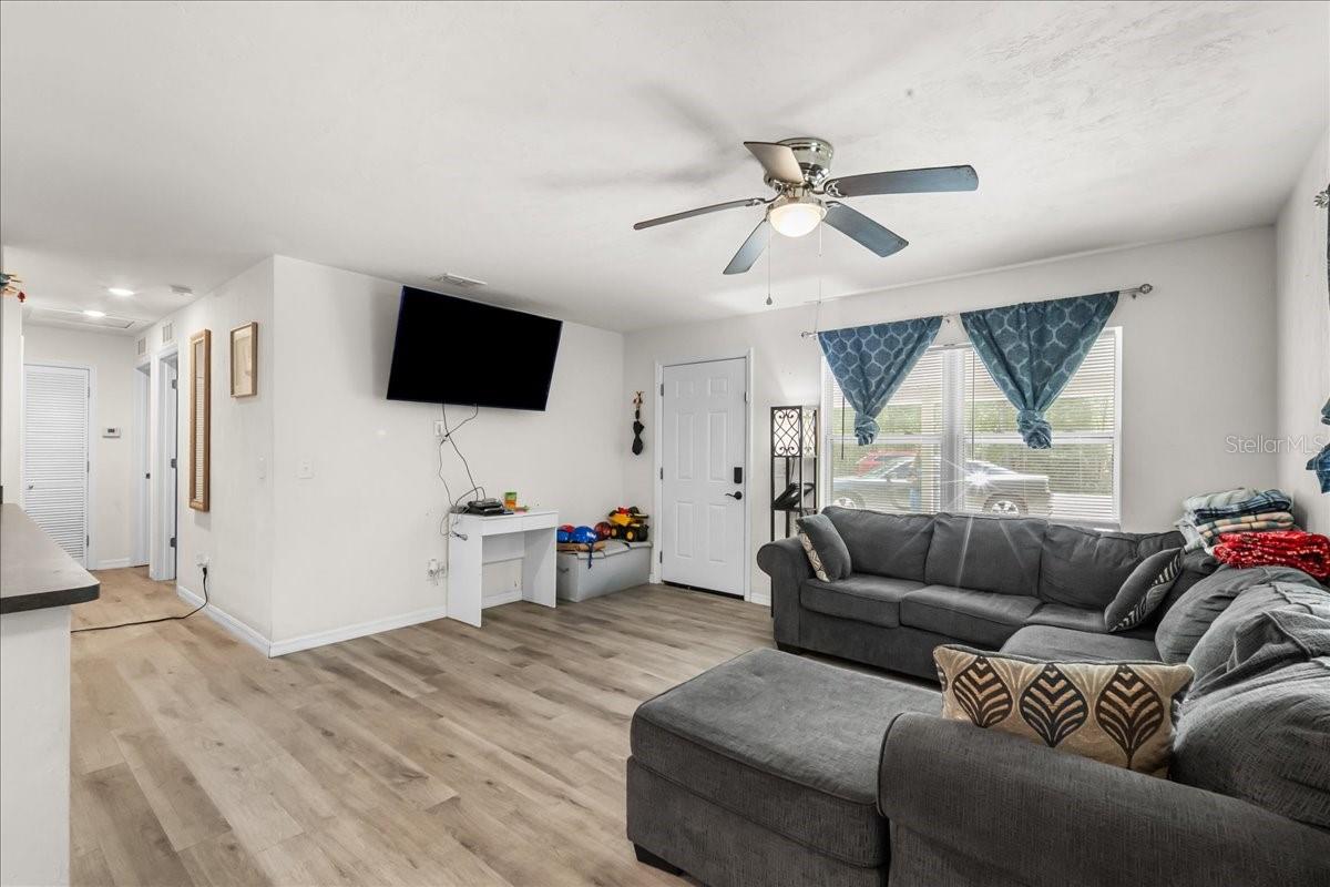 517 E MAIN ST, BRONSON, FL, 32621