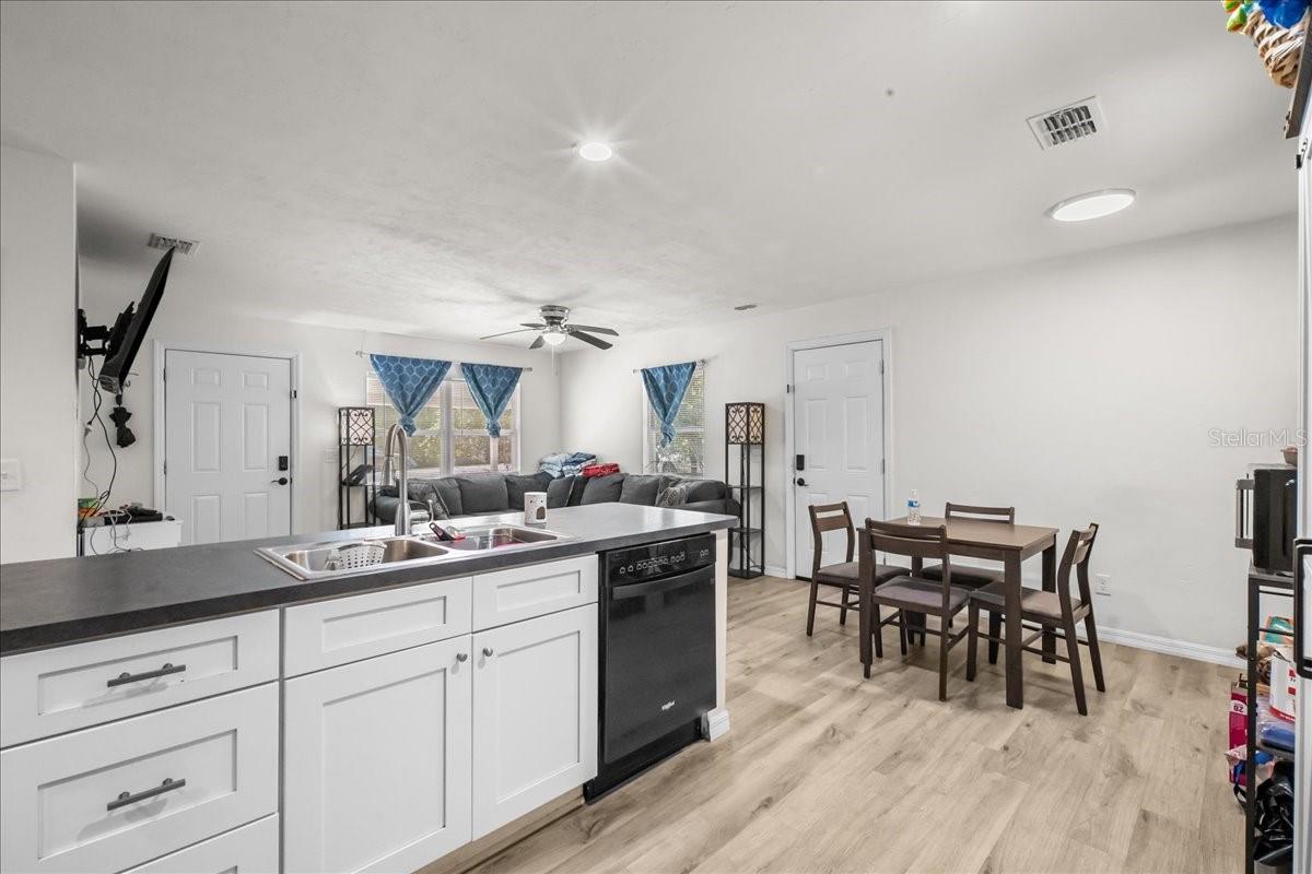 517 E MAIN ST, BRONSON, FL, 32621