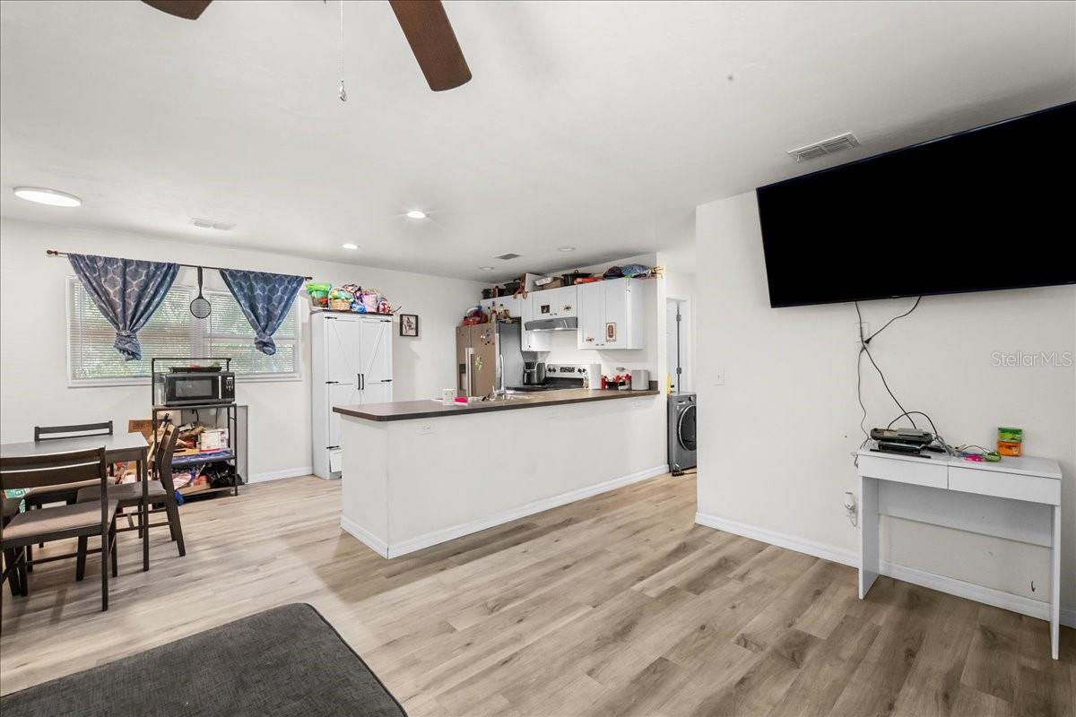 517 E MAIN ST, BRONSON, FL, 32621