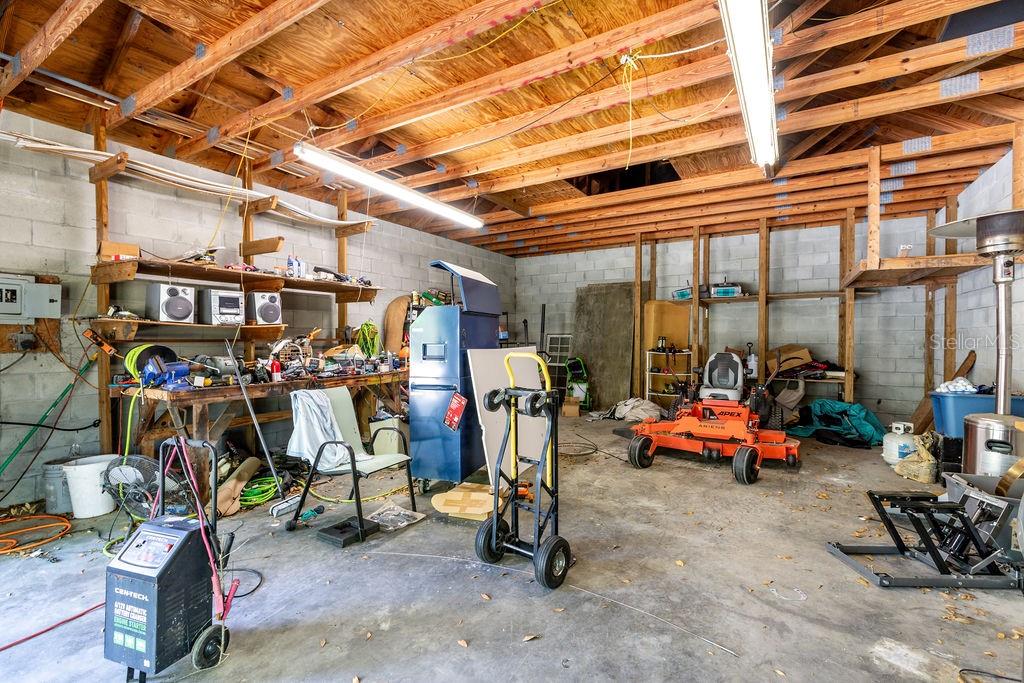 2099 NE 83RD TER, HIGH SPRINGS, FL, 32643