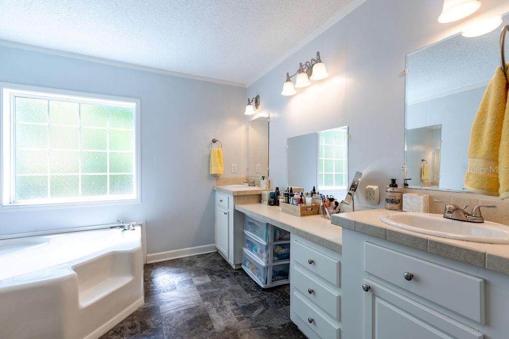 2099 NE 83RD TER, HIGH SPRINGS, FL, 32643