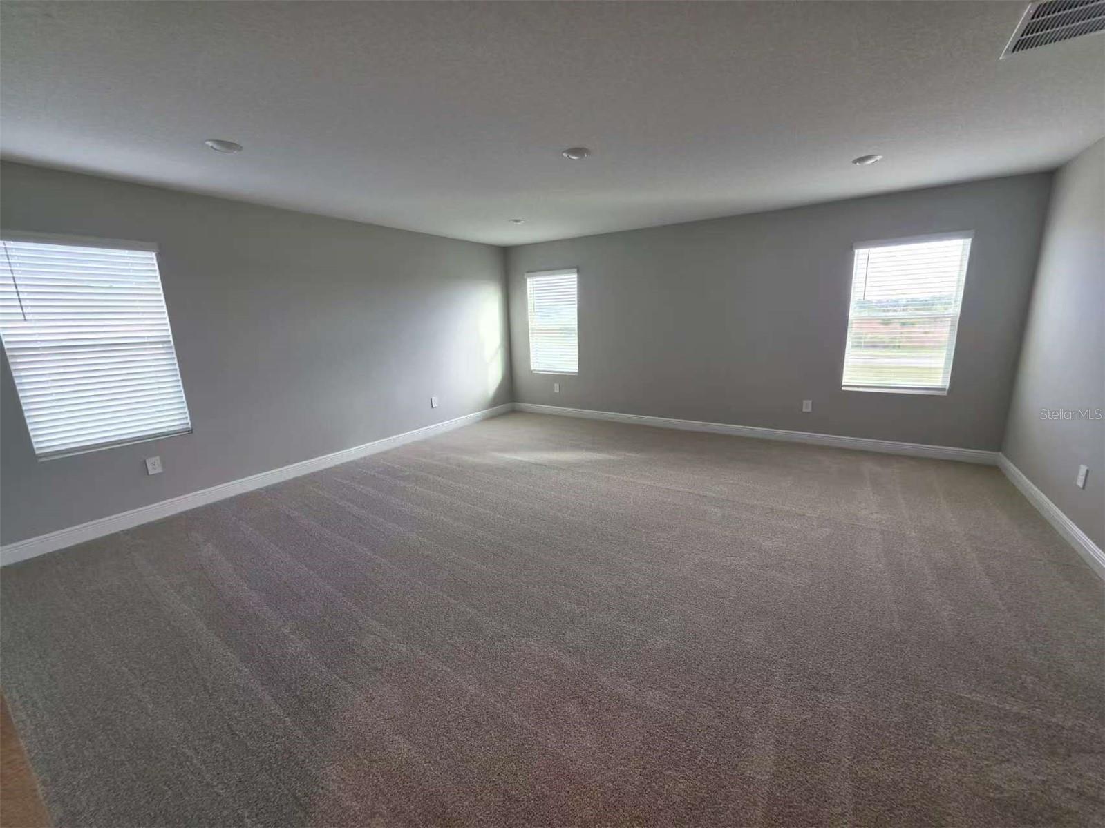2212 SIENNA SPRUCE ST, WESLEY CHAPEL, FL, 33543
