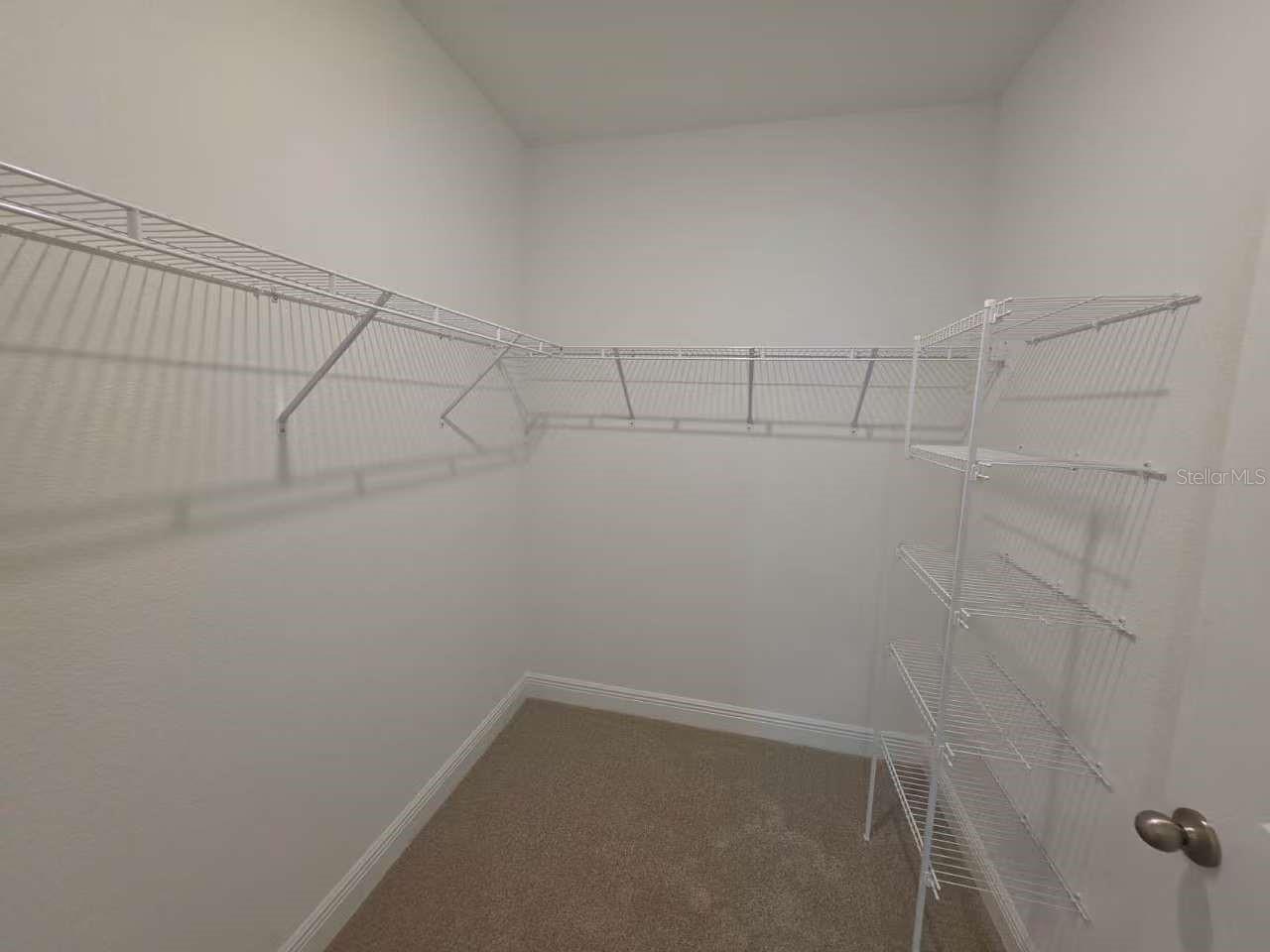 2212 SIENNA SPRUCE ST, WESLEY CHAPEL, FL, 33543