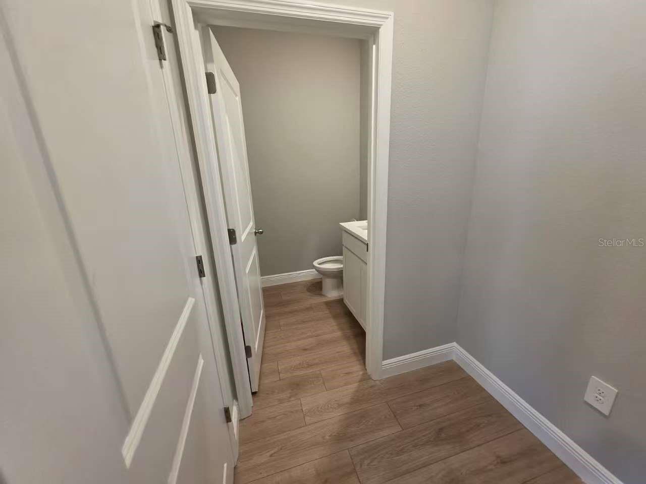 2212 SIENNA SPRUCE ST, WESLEY CHAPEL, FL, 33543