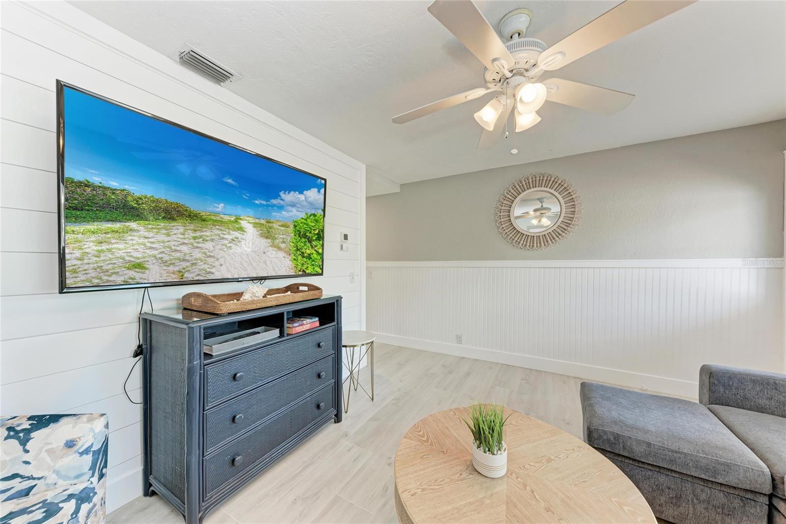 101 25TH ST N #1, BRADENTON BEACH, FL, 34217