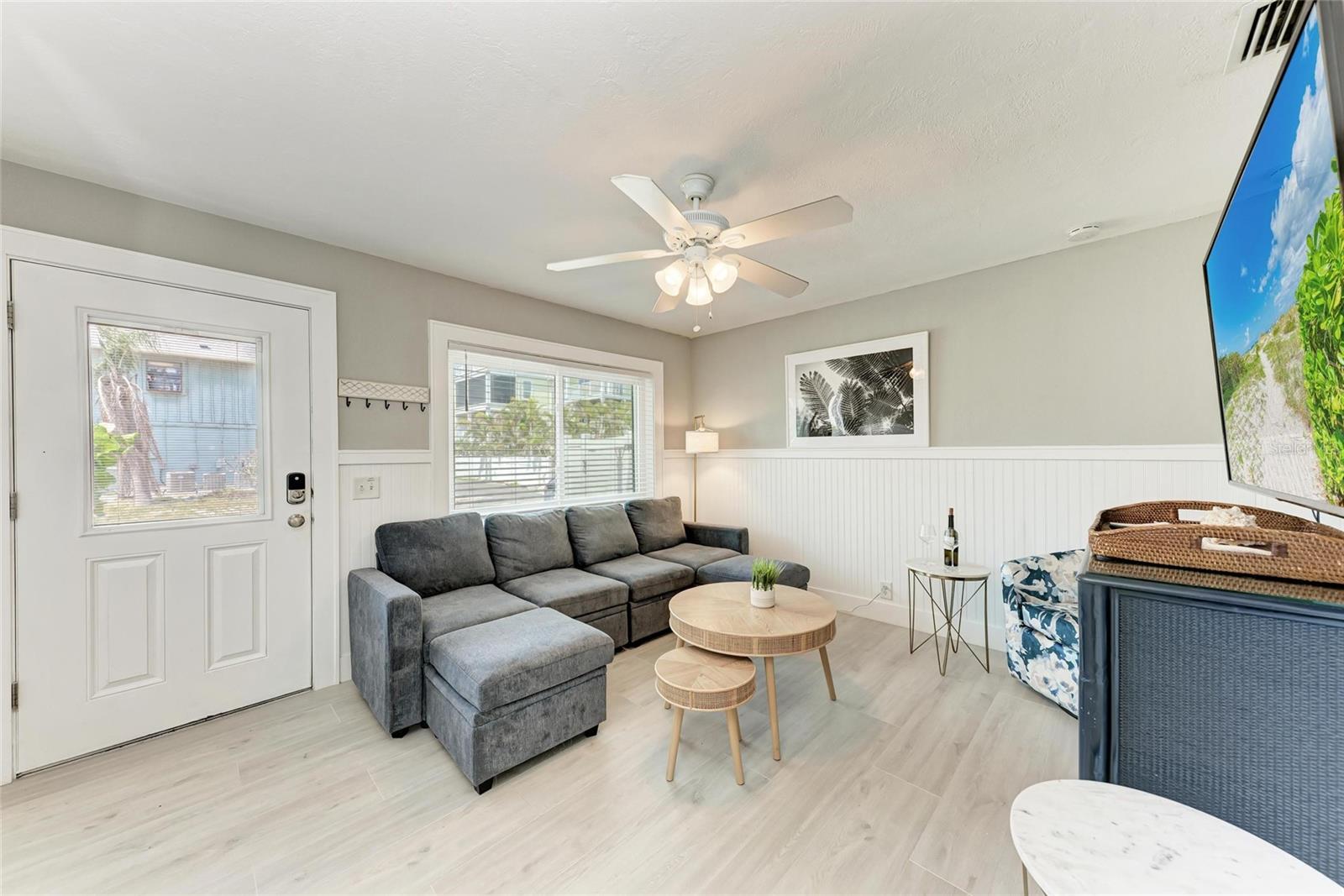 101 25TH ST N #1, BRADENTON BEACH, FL, 34217