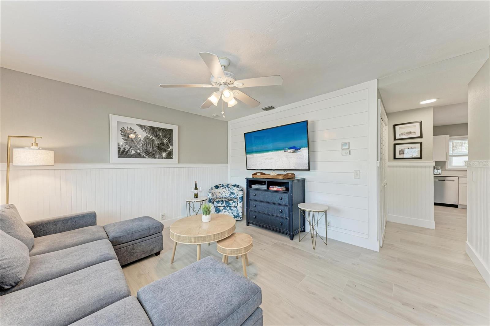 101 25TH ST N #1, BRADENTON BEACH, FL, 34217