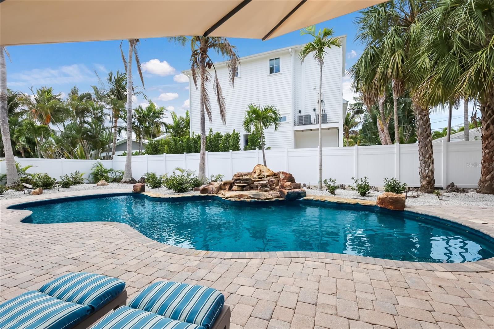 727 JACARANDA RD, ANNA MARIA, FL, 34216